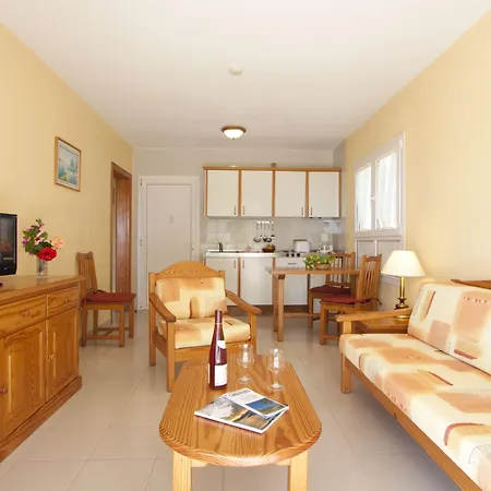 Playa Limones Hotel