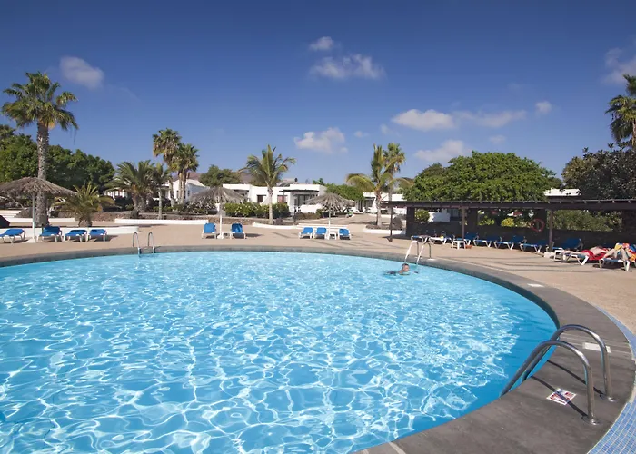 Отель Playa Limones 3*