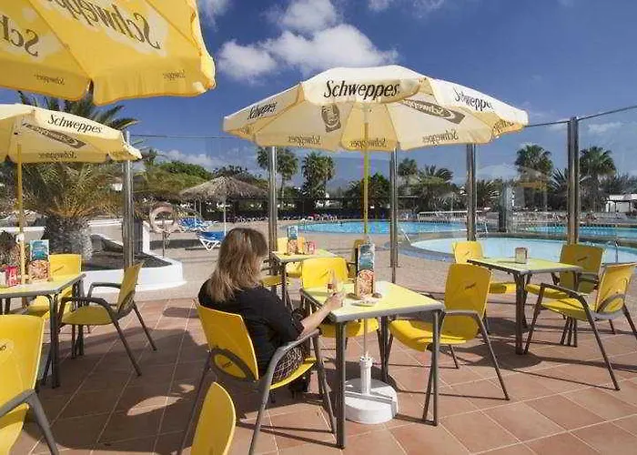 Playa Limones Отель 3*